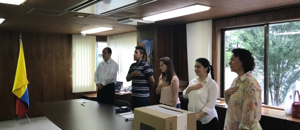 Las votaciones de la Consulta Popular Anticorrupción transcurren con normalidad en el Consulado de Colombia en Tokio