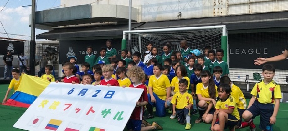 Consulado de Colombia en Tokio conformó equipo de niños colombianos que participaron en el “Festival Internacional de Intercambio de fútsal”