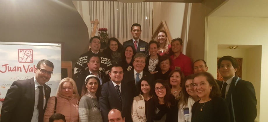 El Consulado en Tokio realizó el primer Encuentro Consular Comunitario, presidido por el Canciller Carlos Holmes Trujillo